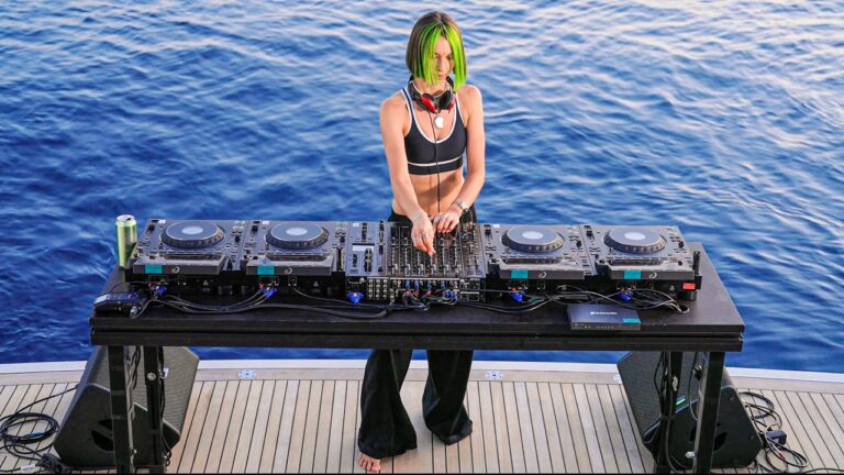 Miss Monique @ Ibiza Yacht Sunset ’26